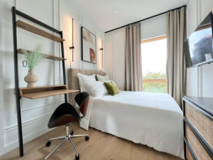 Winthrop St – #334 w/ terrace + rooftop + basement