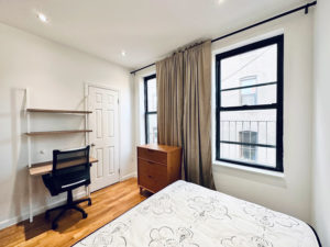Amsterdam Ave – #412 (6 min to Central Park)
