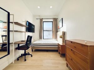 Bedford Ave – #440 w/ Private Bathroom