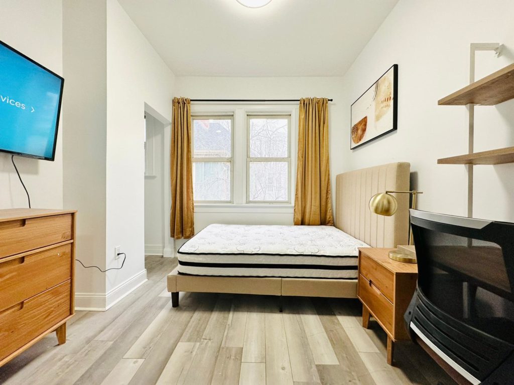 Room466-1