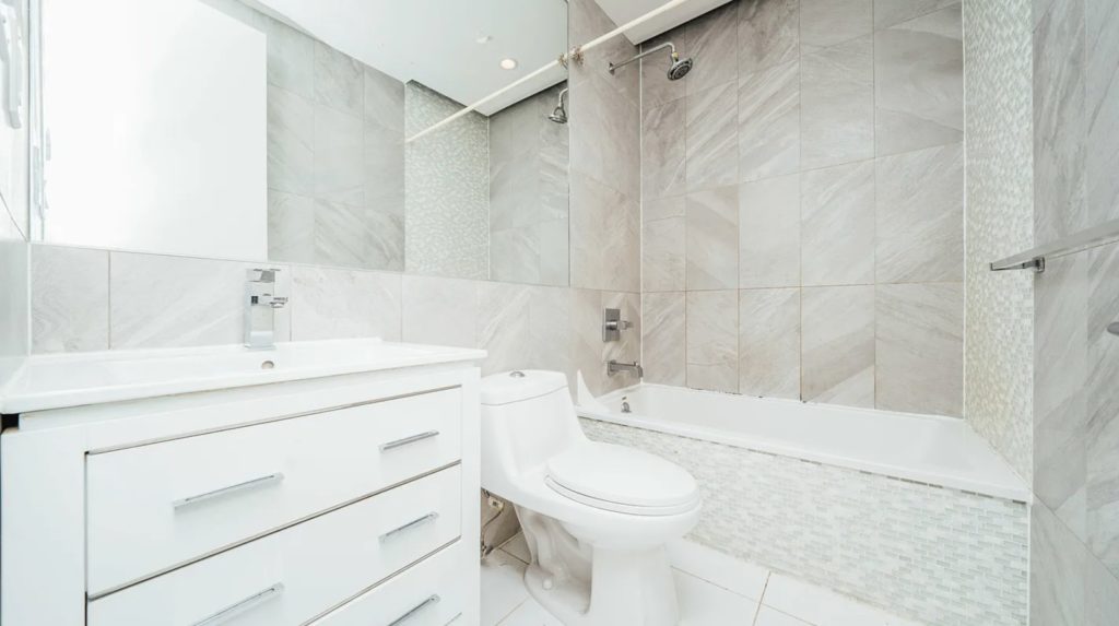 104 Rogers Ave-Bathroom