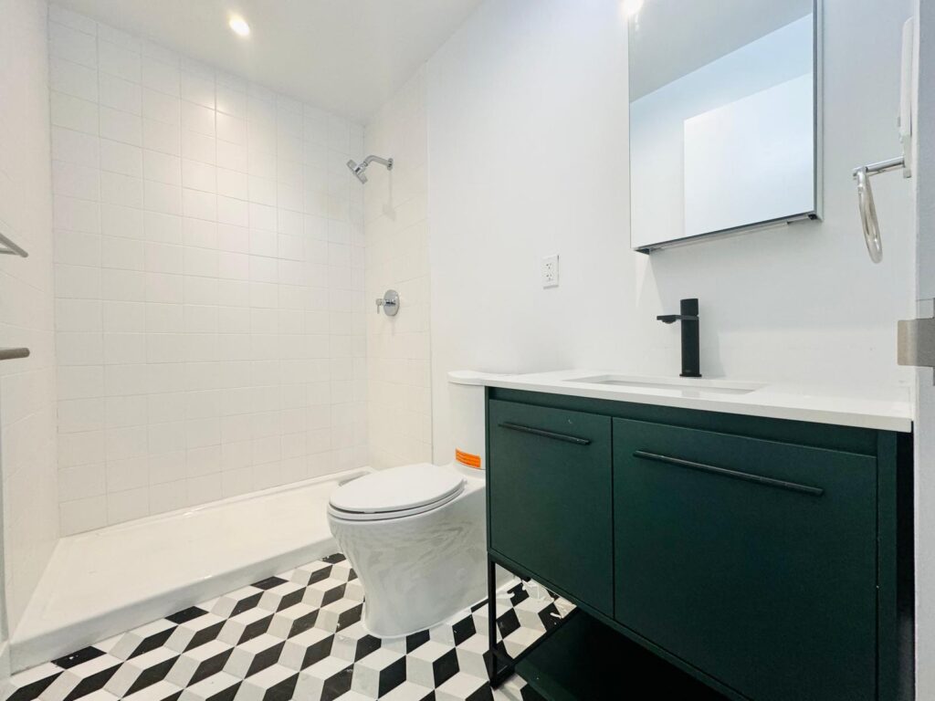 251 Dekalb Ave, #4-Bathroom2