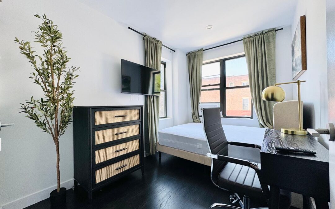 Vanderbilt Ave – #703