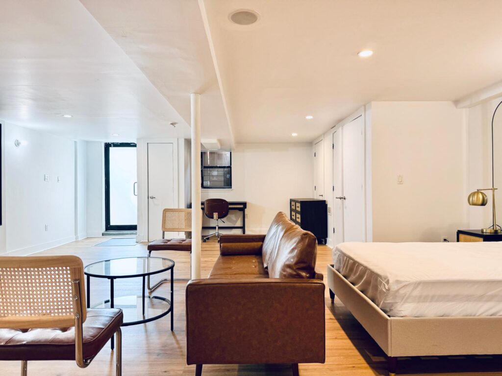 330 Starr St 1F-Room744-8