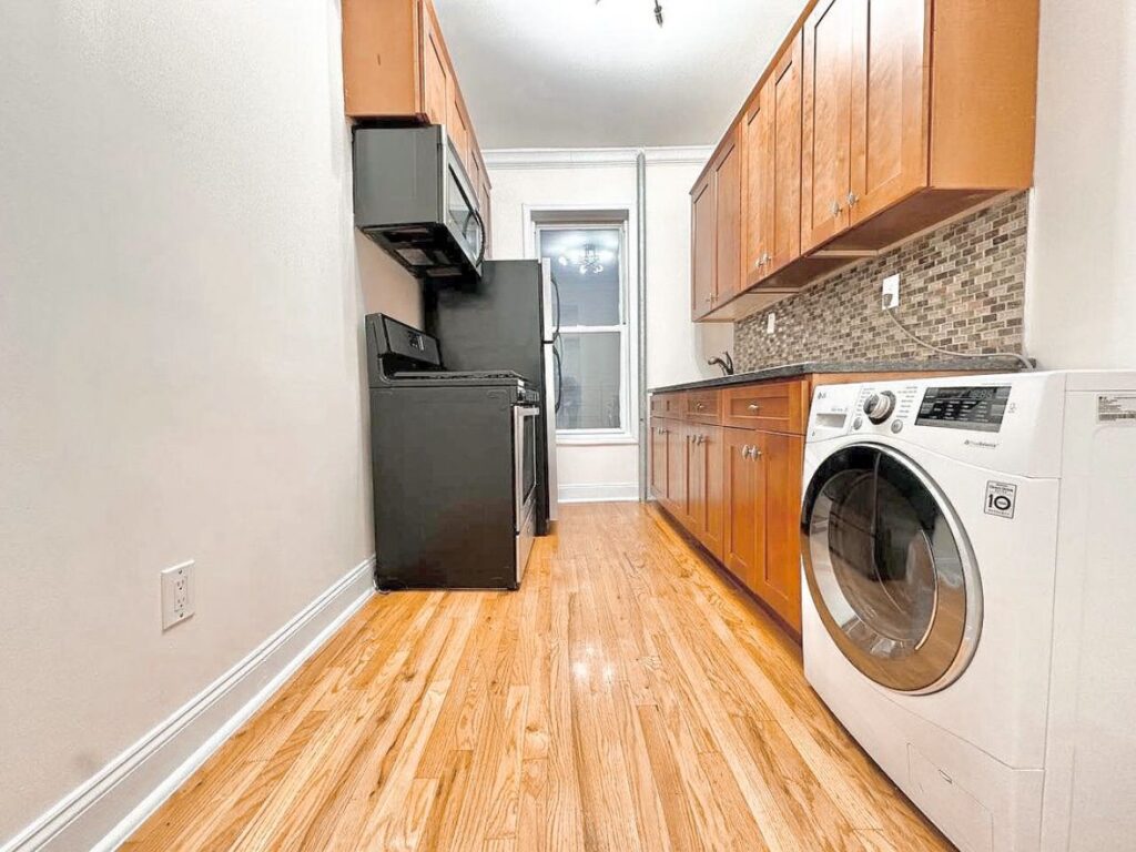 864 Nostrand Ave-Kitchen