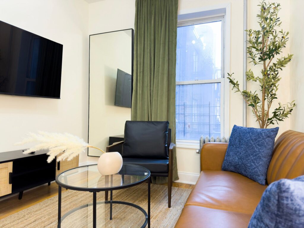 864 Nostrand Ave-Livingroom1