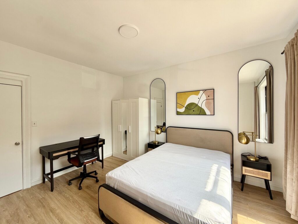 33 lenox rd apt 2A-Room762-2