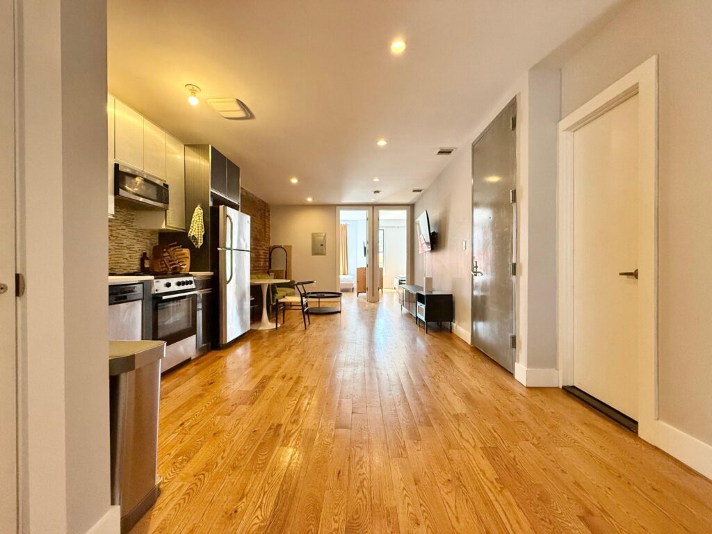 375 Vernon Ave, 3-Livingroom1